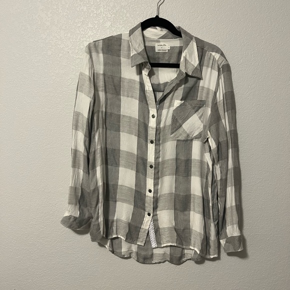 Lightweight plaid button down with lace detail - Picture 1 of 6